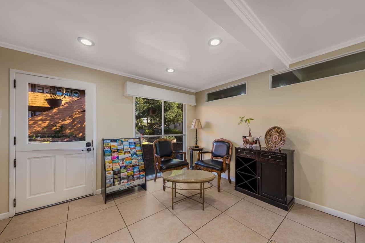 Clarion Collection Carmel Oaks Inn Kültér fotó