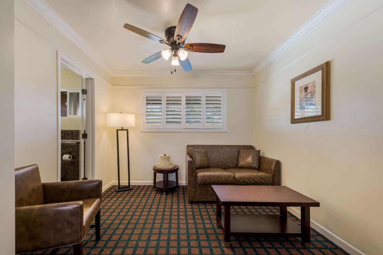 Clarion Collection Carmel Oaks Inn Kültér fotó