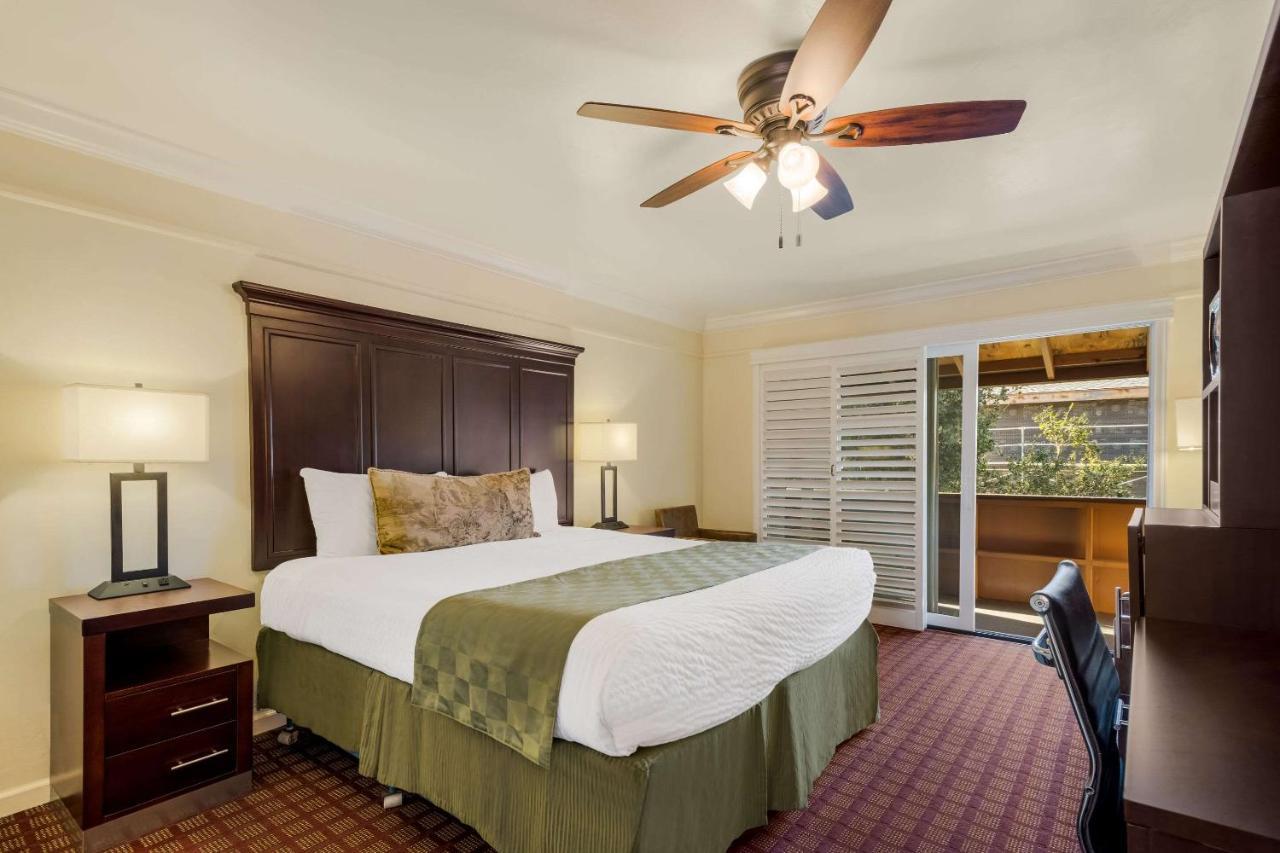 Clarion Collection Carmel Oaks Inn Kültér fotó