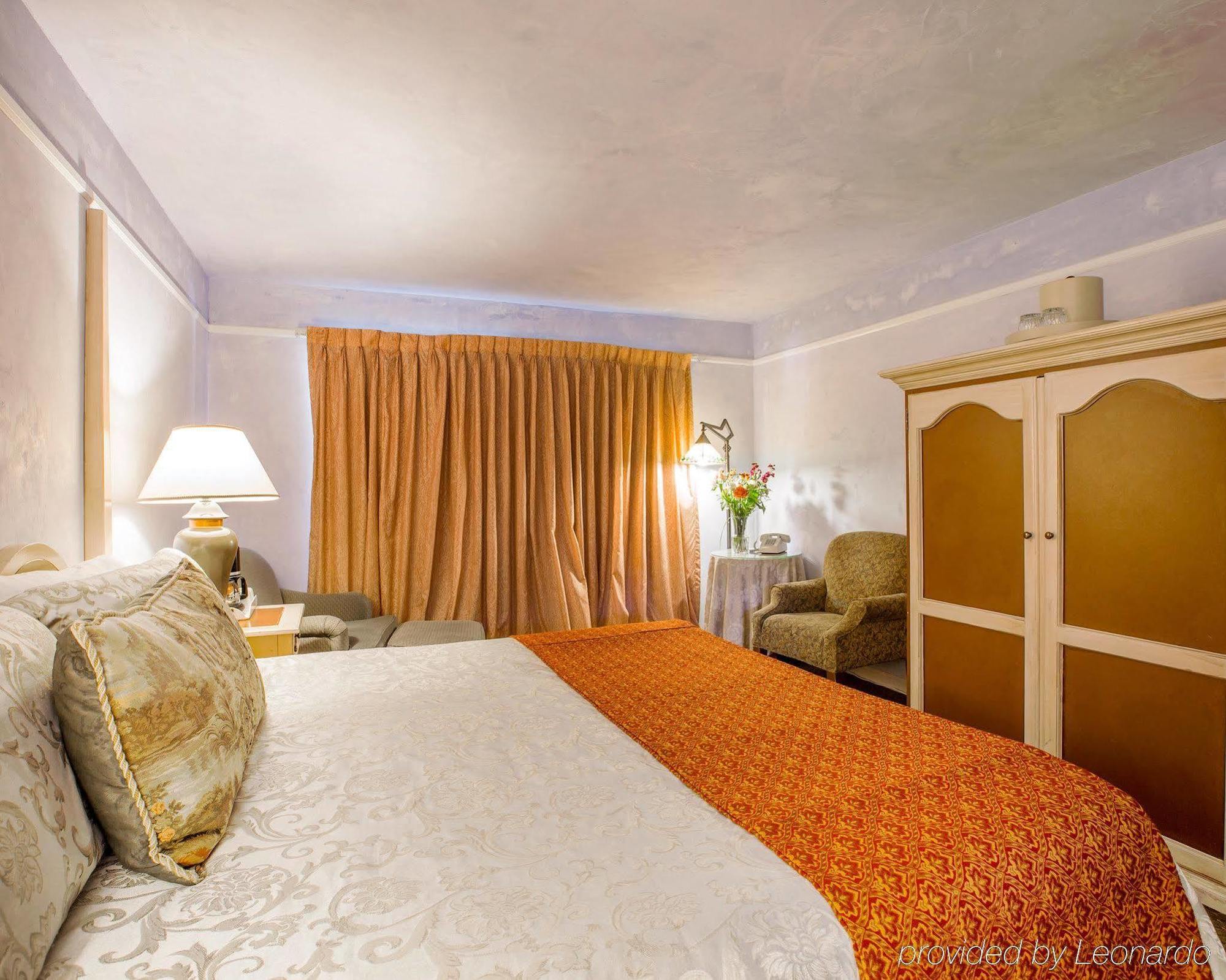 Clarion Collection Carmel Oaks Inn Kültér fotó