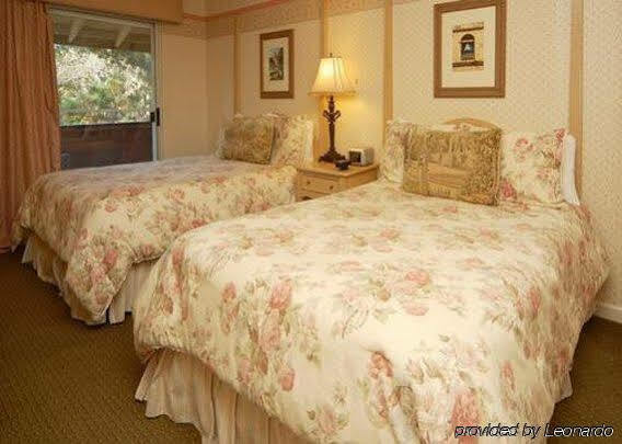 Clarion Collection Carmel Oaks Inn Kültér fotó